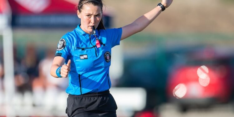 From Novice to Pro: A Step-by-Step Guide to Becoming a Successful Soccer Referee